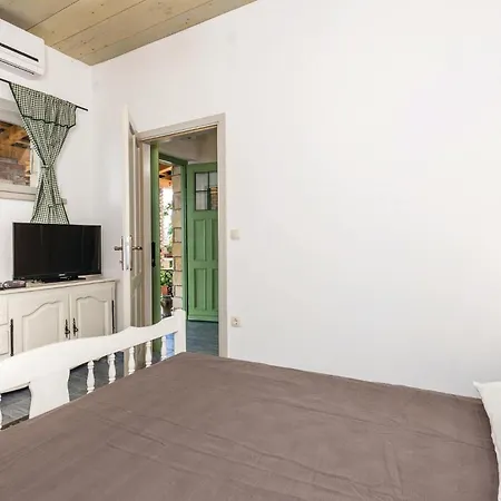 Stunning In With House Sea View Apartmán *