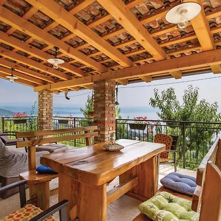 Apartmán Stunning In With House Sea View *